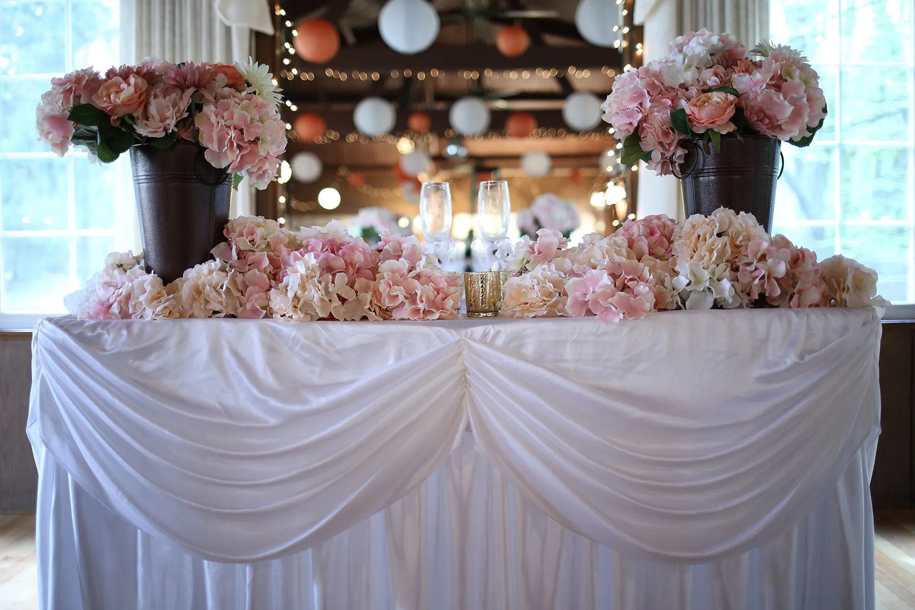 4 ft. Drape Chiffon All-In-1 Tablecloth/Pleated Skirt (8 colors)