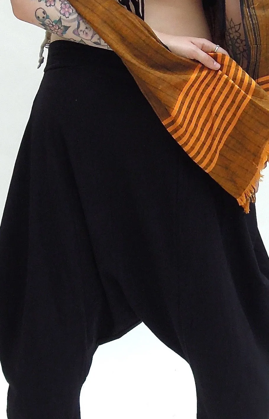 Baggy Stretch Pointy Harem Pants