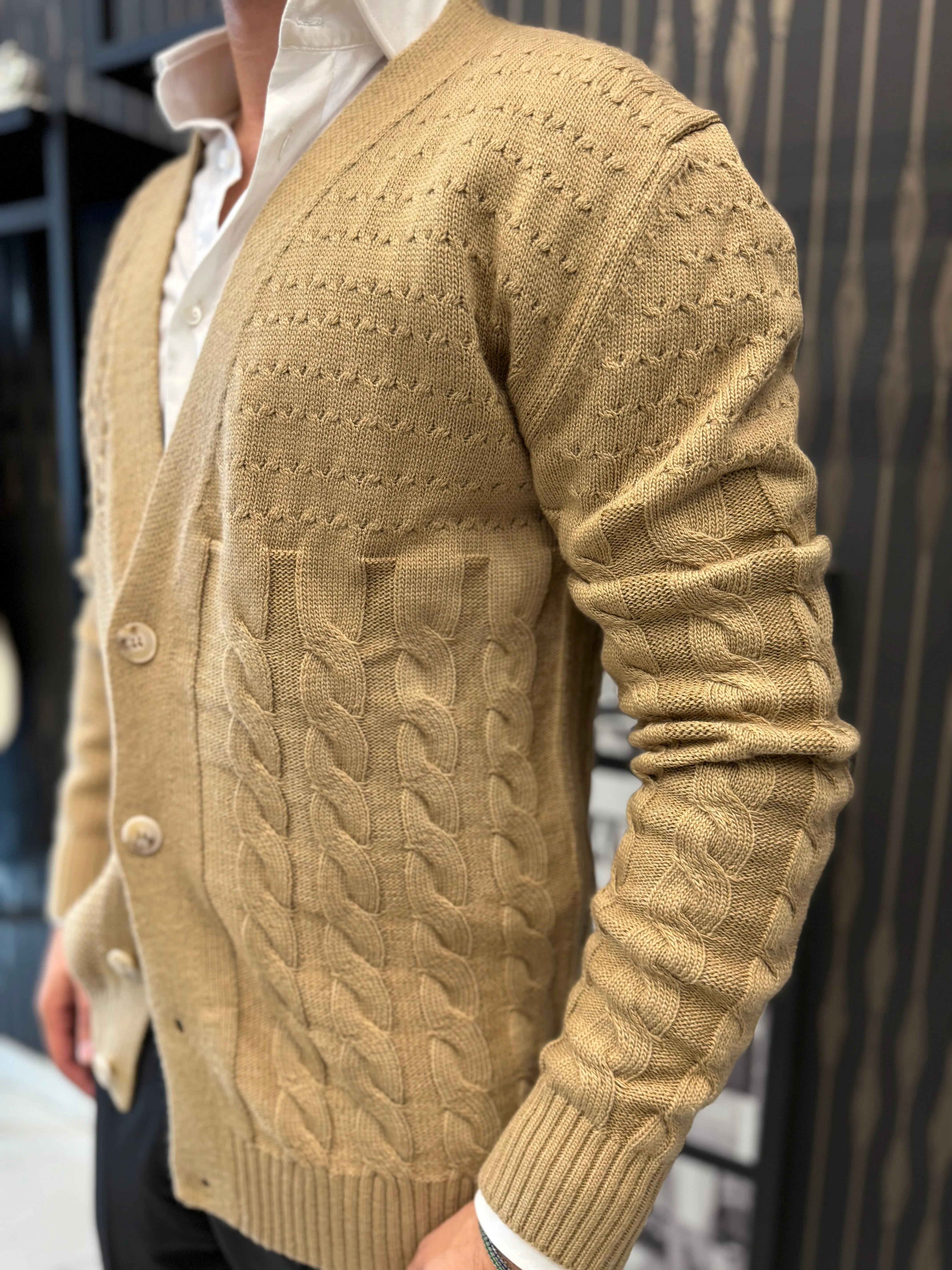 Cardigan chic
