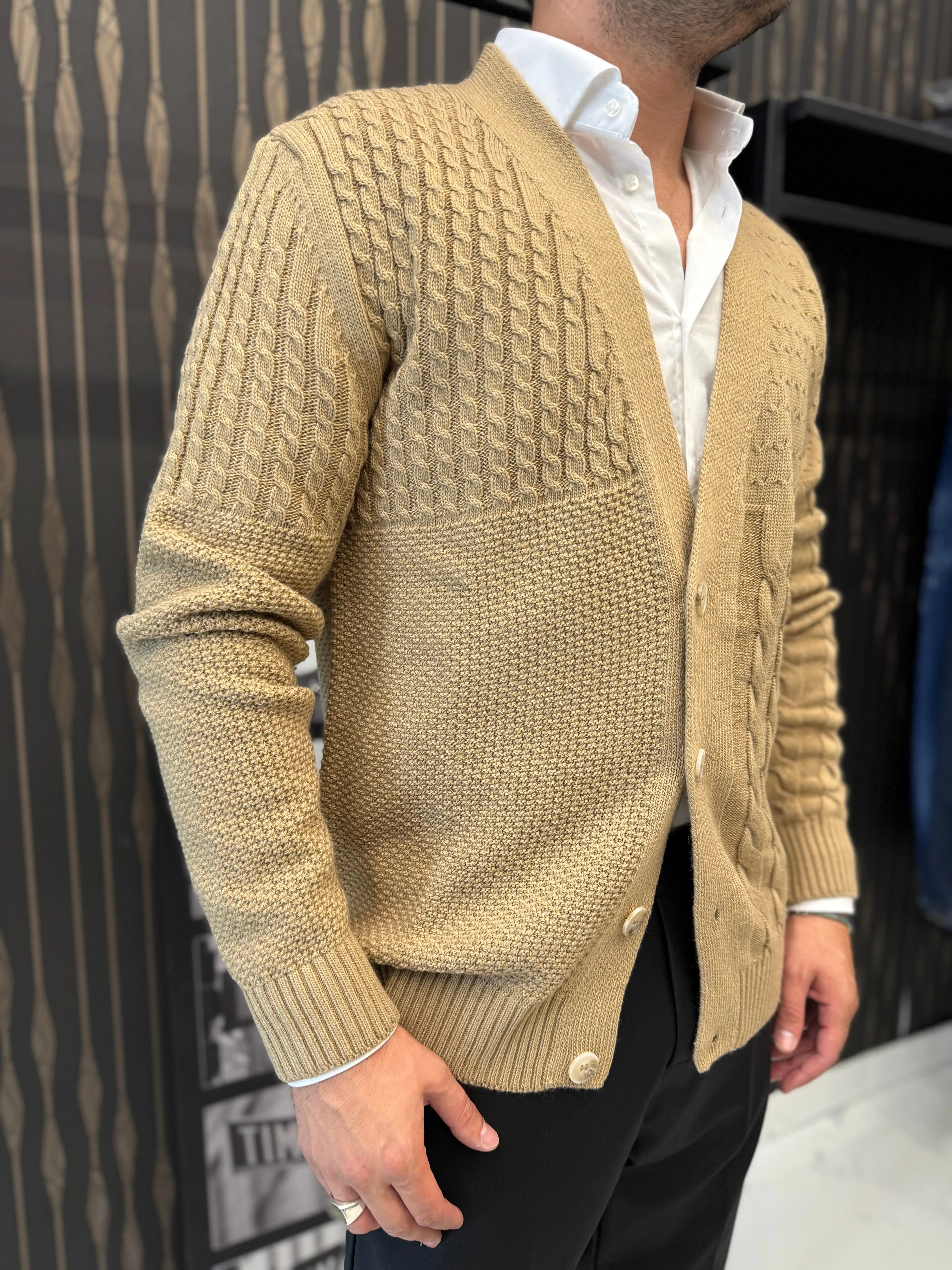 Cardigan chic