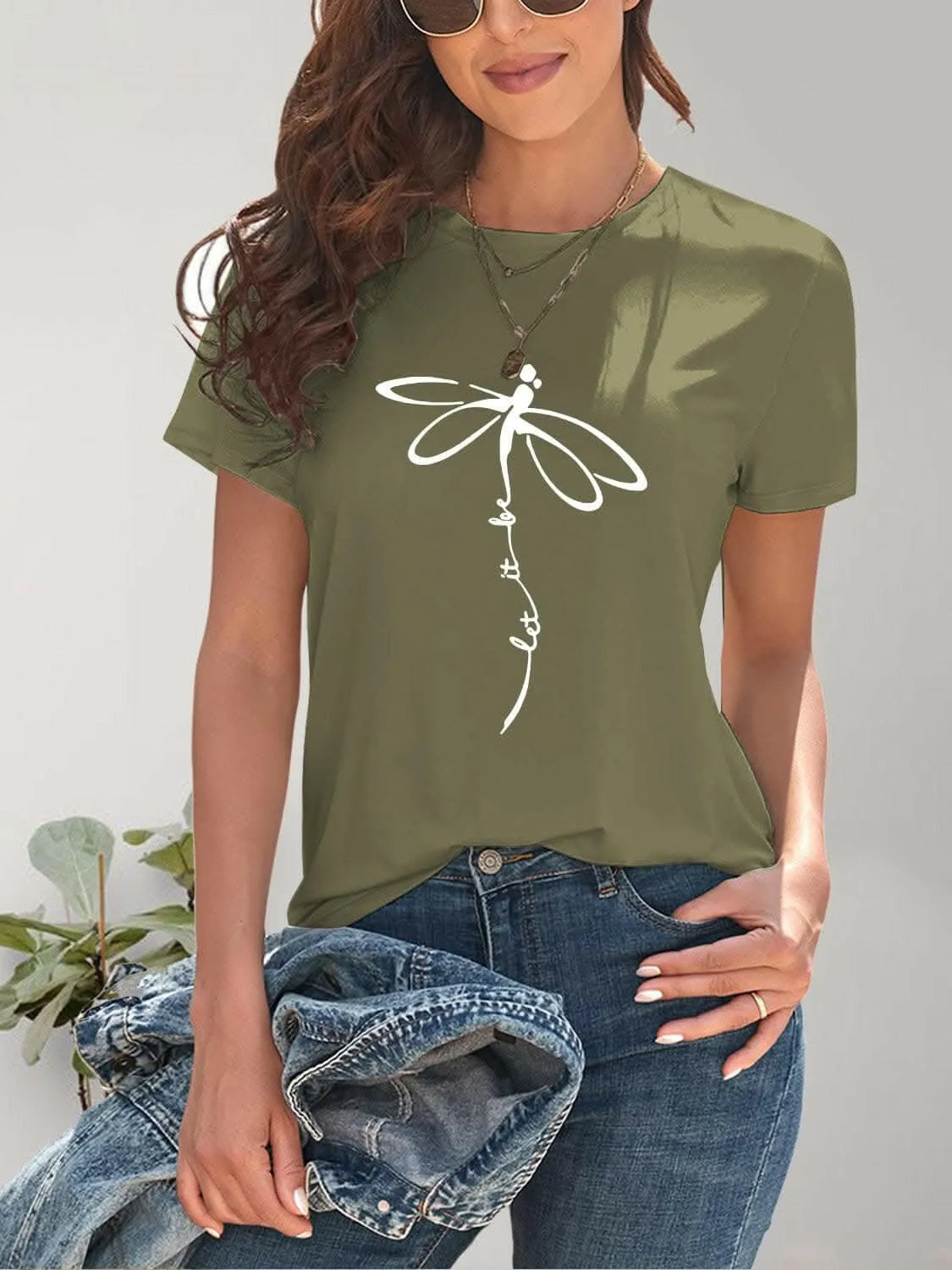 Chic dragonfly graphic tee