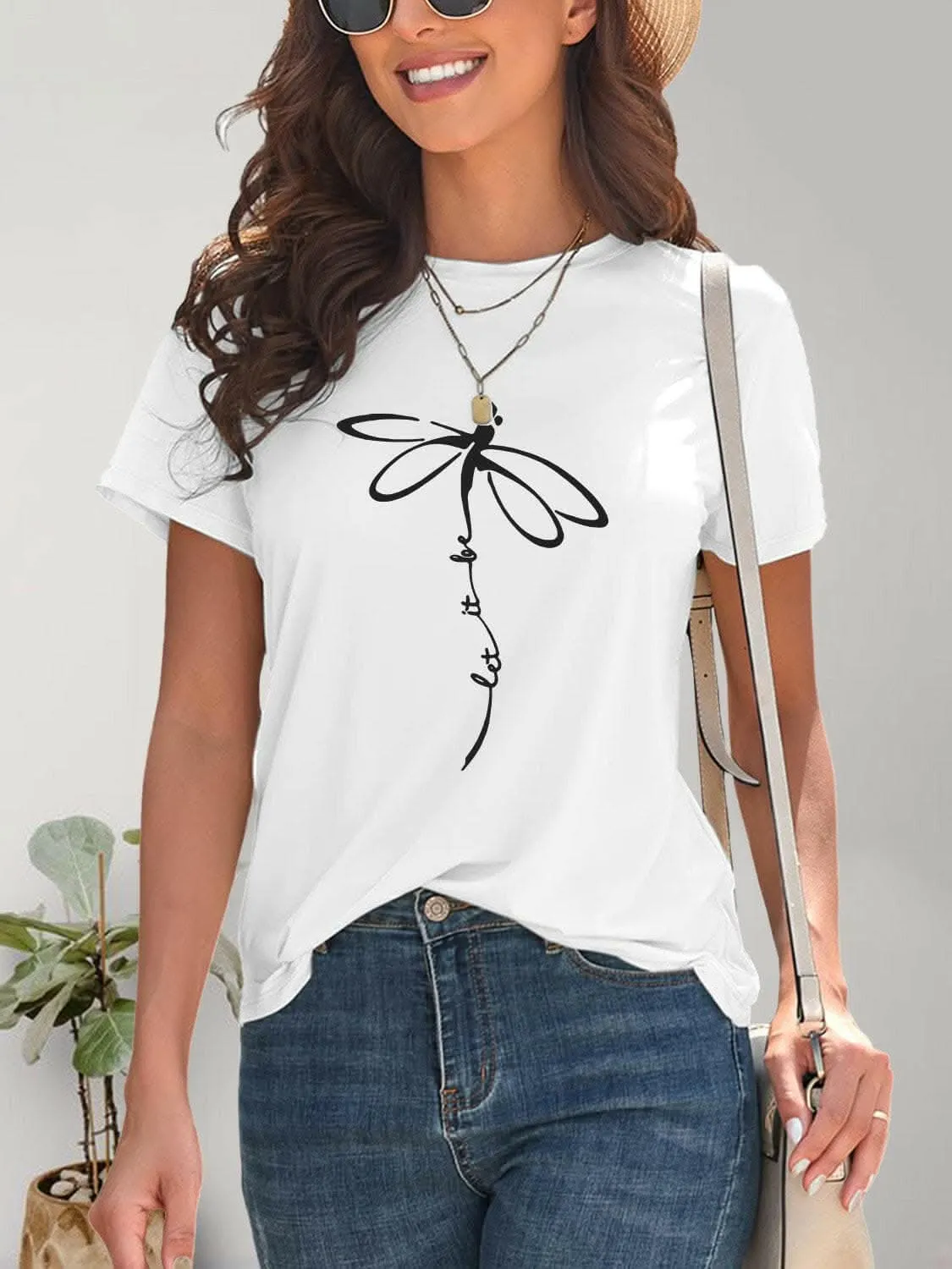Chic dragonfly graphic tee