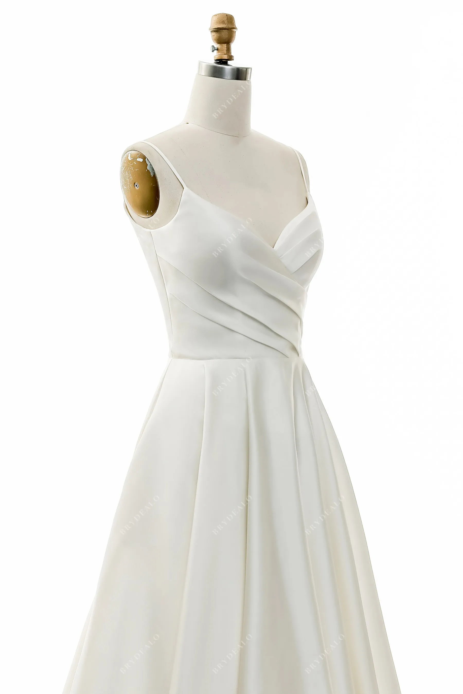 Classic Spaghetti Strap Pockets Wedding Ball Gown