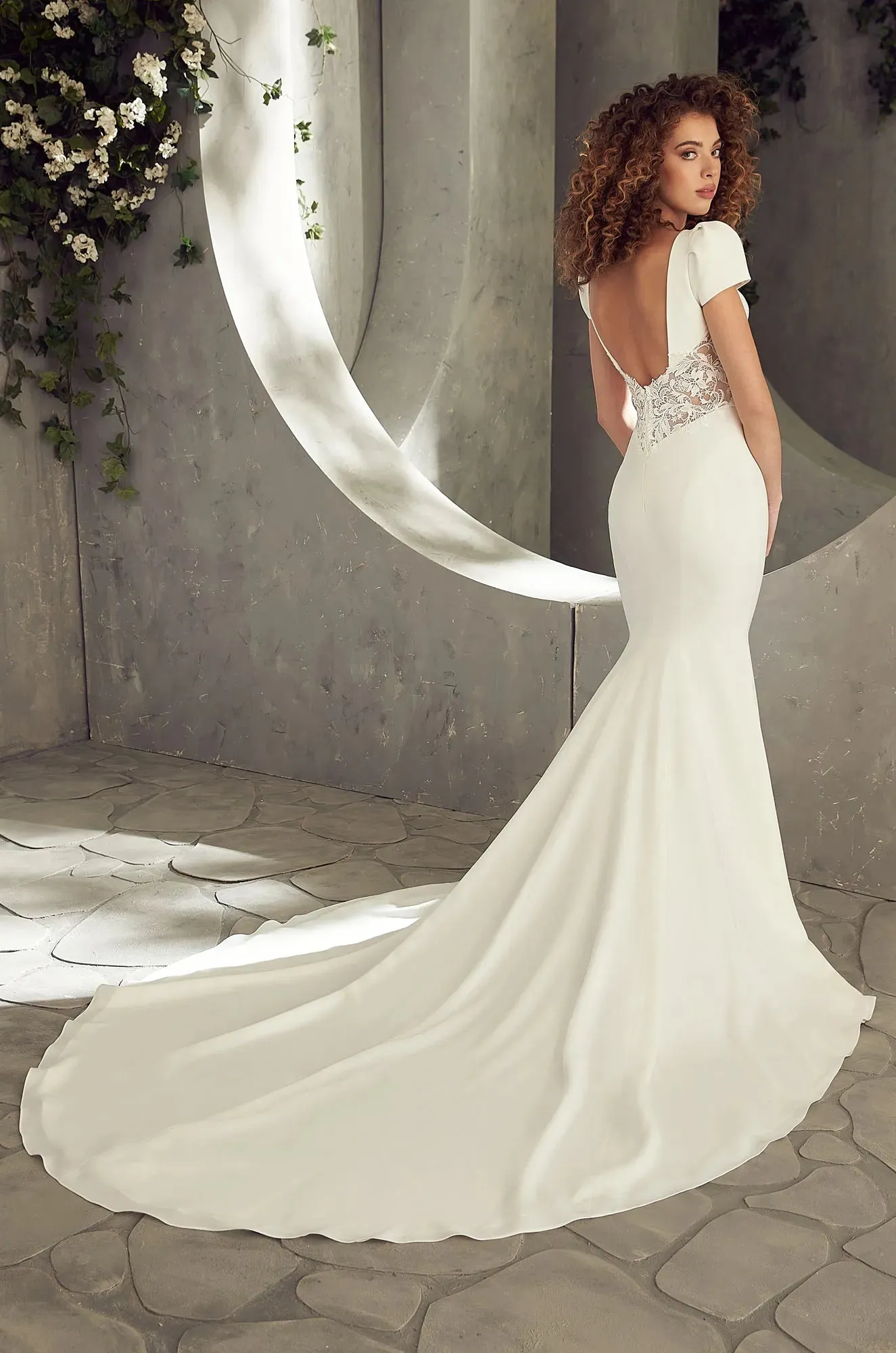 Dress 3111: Mikaella "2401" waist 31