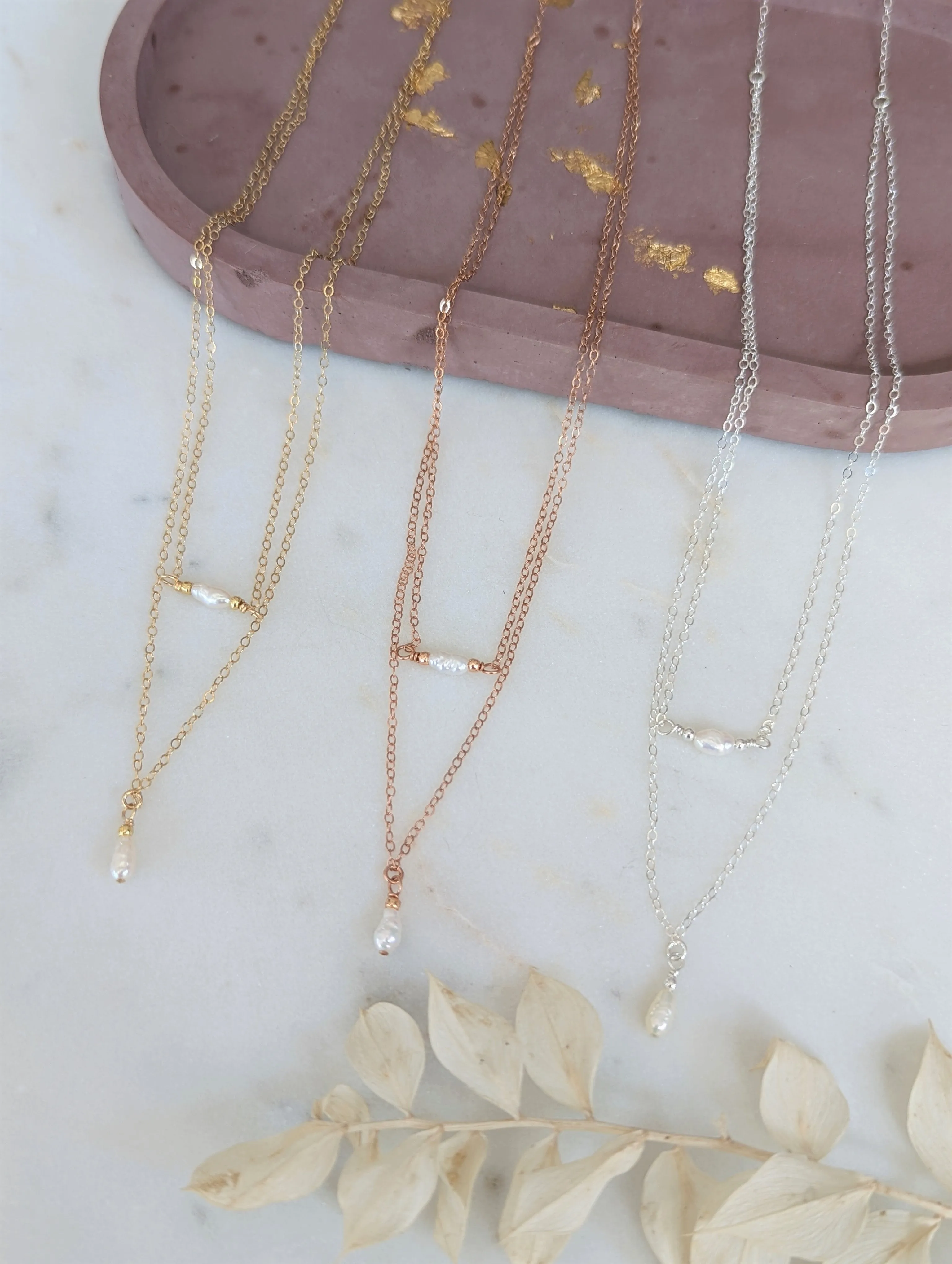 RAINA Vintage Pearl Necklace