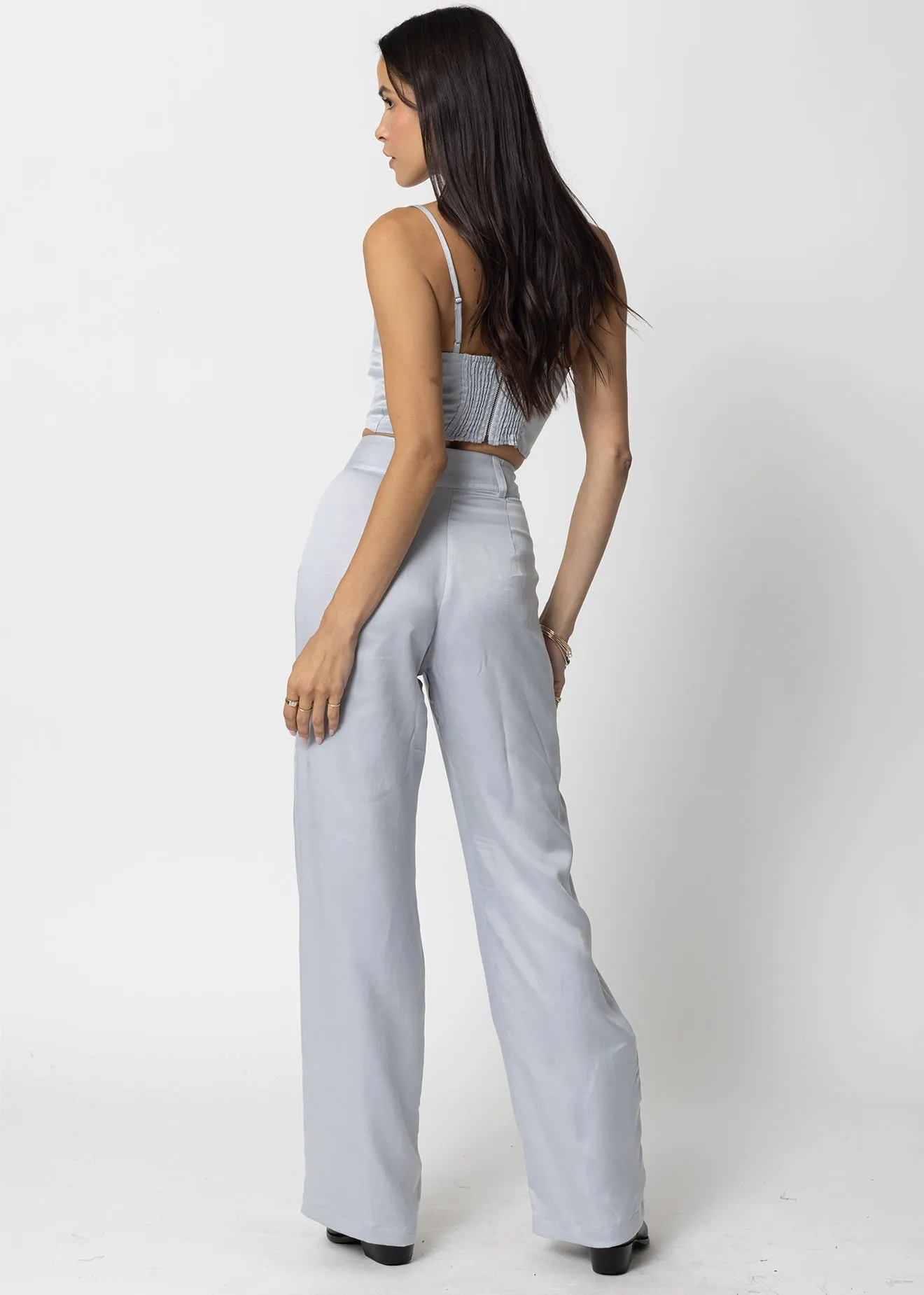 THE CUPRO SILKY PLEATED PANT